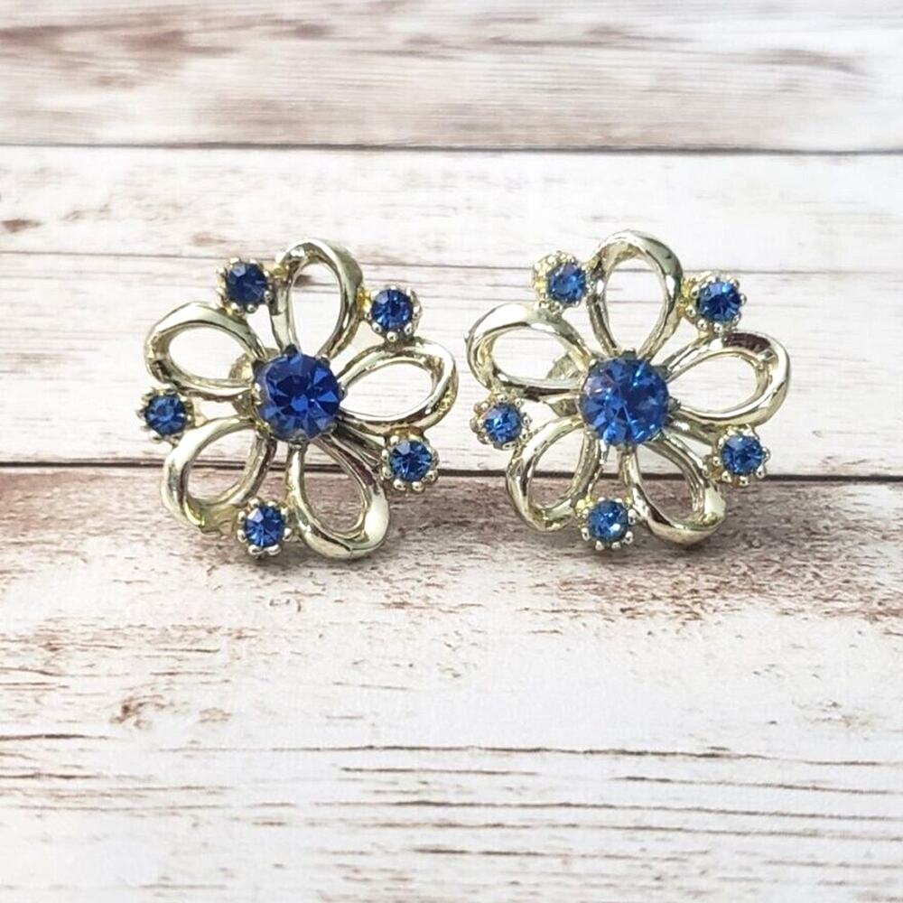 Vintage Screw On Earrings 1" Statement Earrings Light Gold Tone & Blue Gems